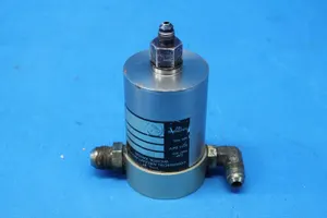 Used Cirrus Commercial Aircraft Products Gascolator P/N: C100203-2 (24244)